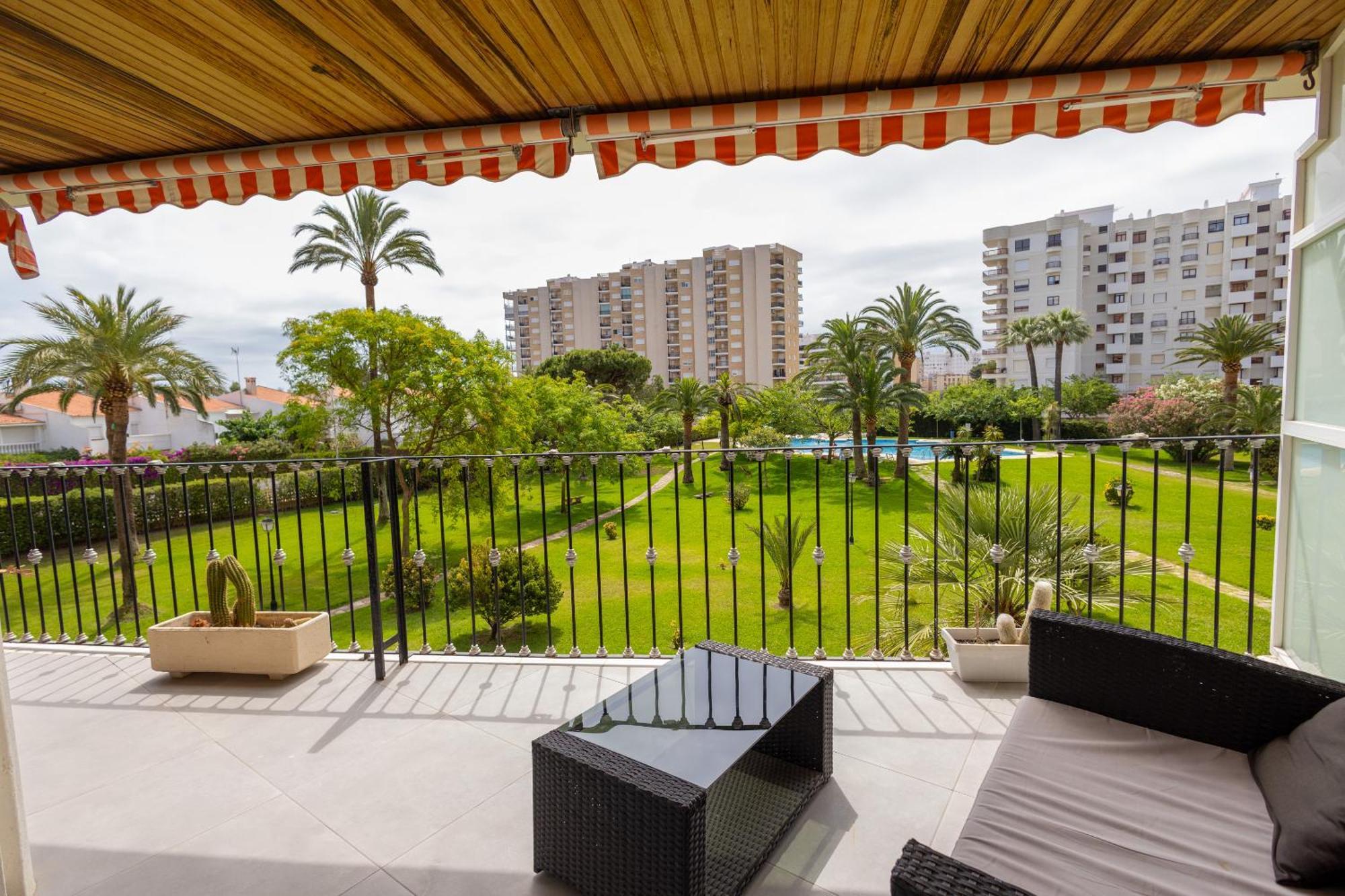Residencia De Lujo Frente Al Mar Apartment Playa de Gandia Exterior photo